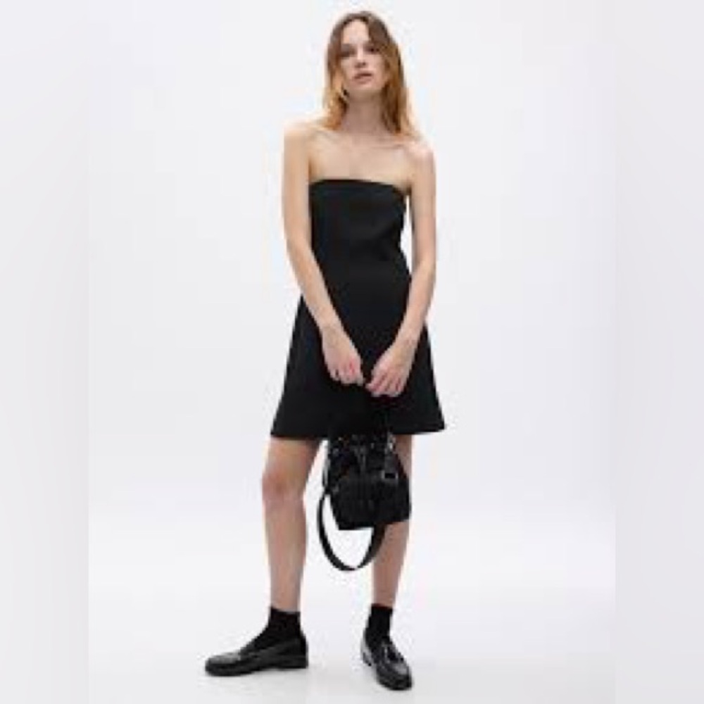 Gap Black Strapless Mini Dress Sz 2